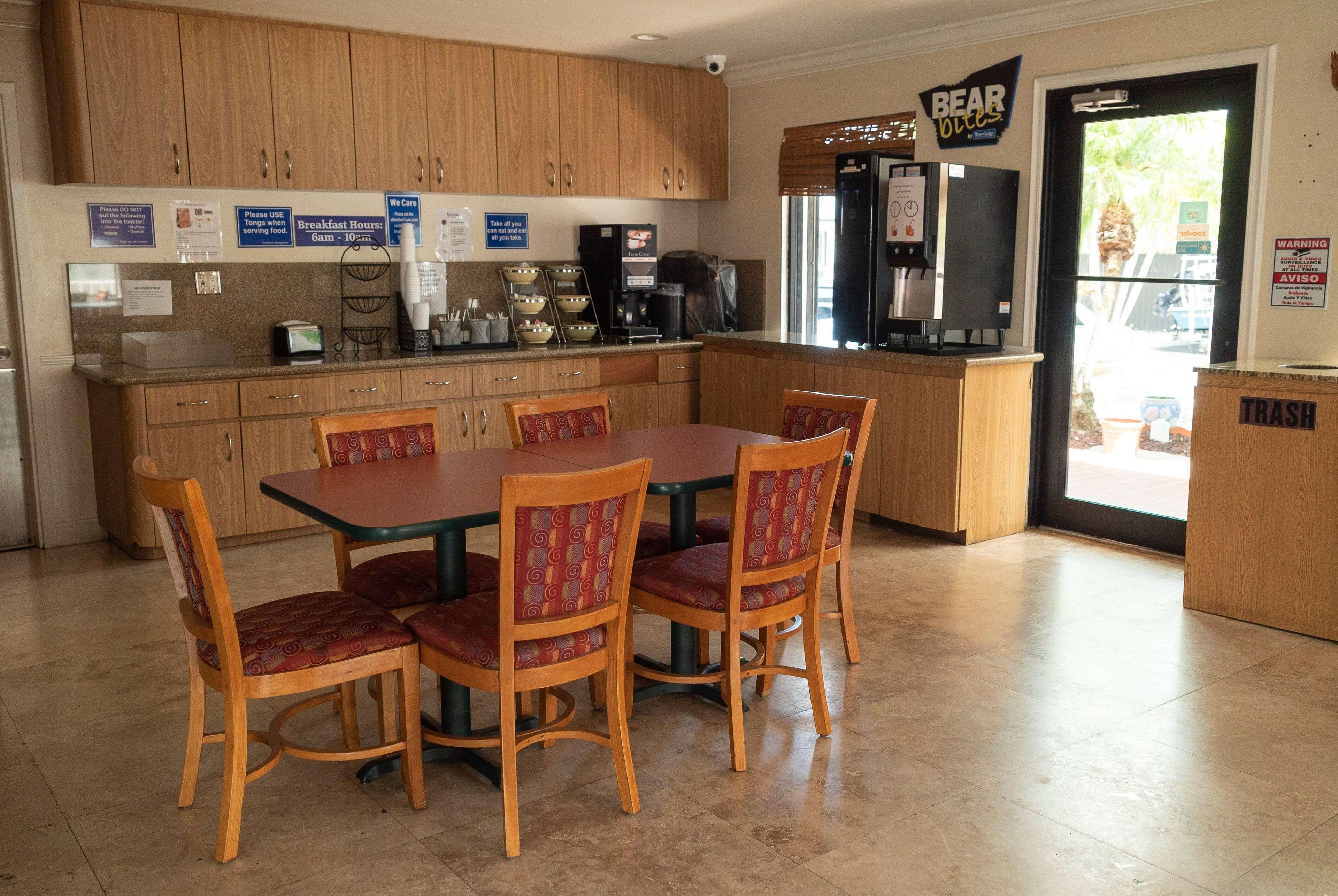 Travelodge By Wyndham Florida City/Homestead/Everglades Экстерьер фото