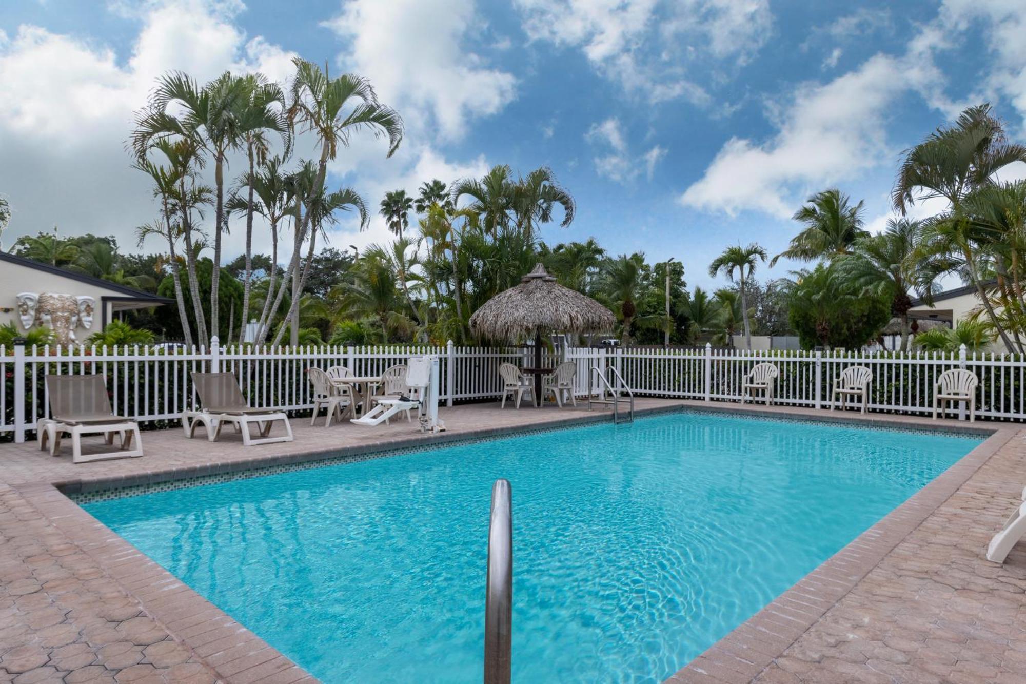Travelodge By Wyndham Florida City/Homestead/Everglades Экстерьер фото